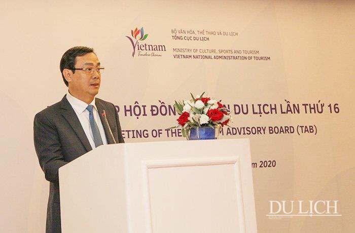 Tổng cục trưởng Nguyễn Trùng Khánh phát biểu tại phiên họp